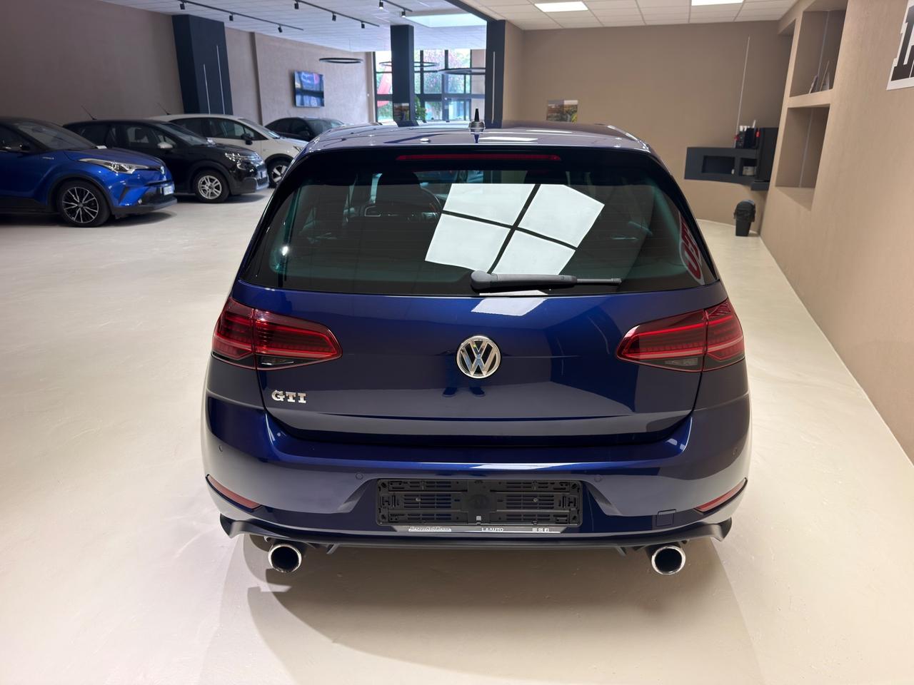 Volkswagen Golf GTI Performance 2.0 245 CV TSI DSG 5p. BMT