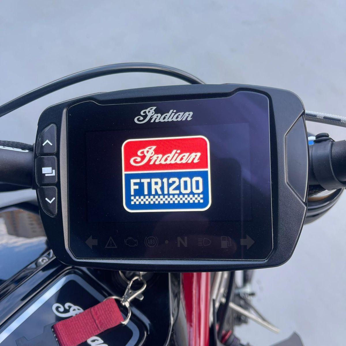 Indian - FTR 1200 S RACE