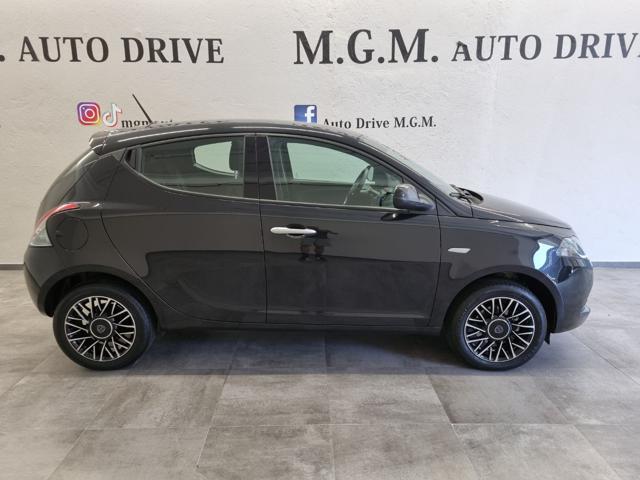 LANCIA Ypsilon 1.0 FireFly 5 porte S&S Hybrid Platino