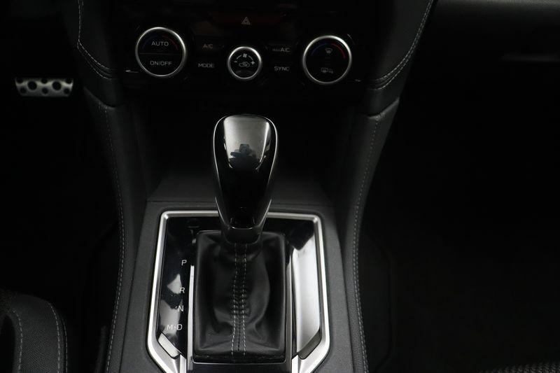 Subaru Impreza 2.0 i e-BOXER Premium AWD CVT Lineartronic