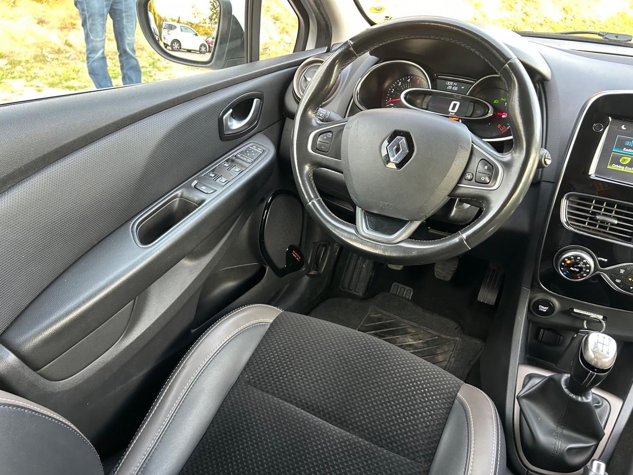 Renault Clio dCi 8V 90CV Start&Stop 5 porte Energy neopatentati