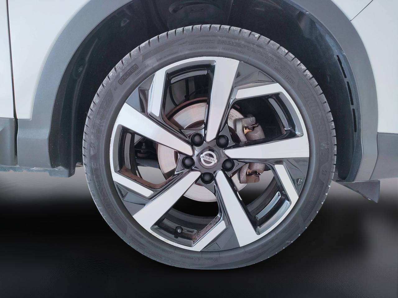 NISSAN Qashqai II 2017 - Qashqai 1.6 dci Tekna 2wd 130cv xtronic
