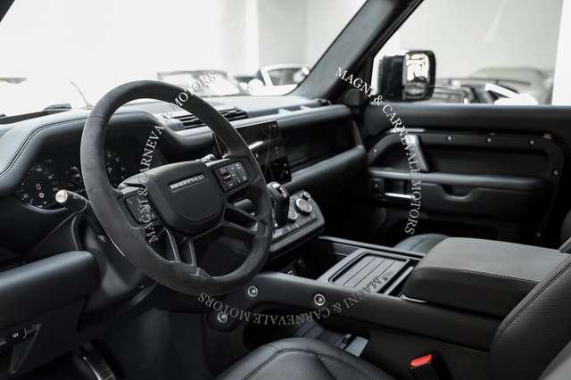 Land Rover Defender 90 P525|V8|22''|SCARICO|TETTO|PEDANE|BLACK PACK