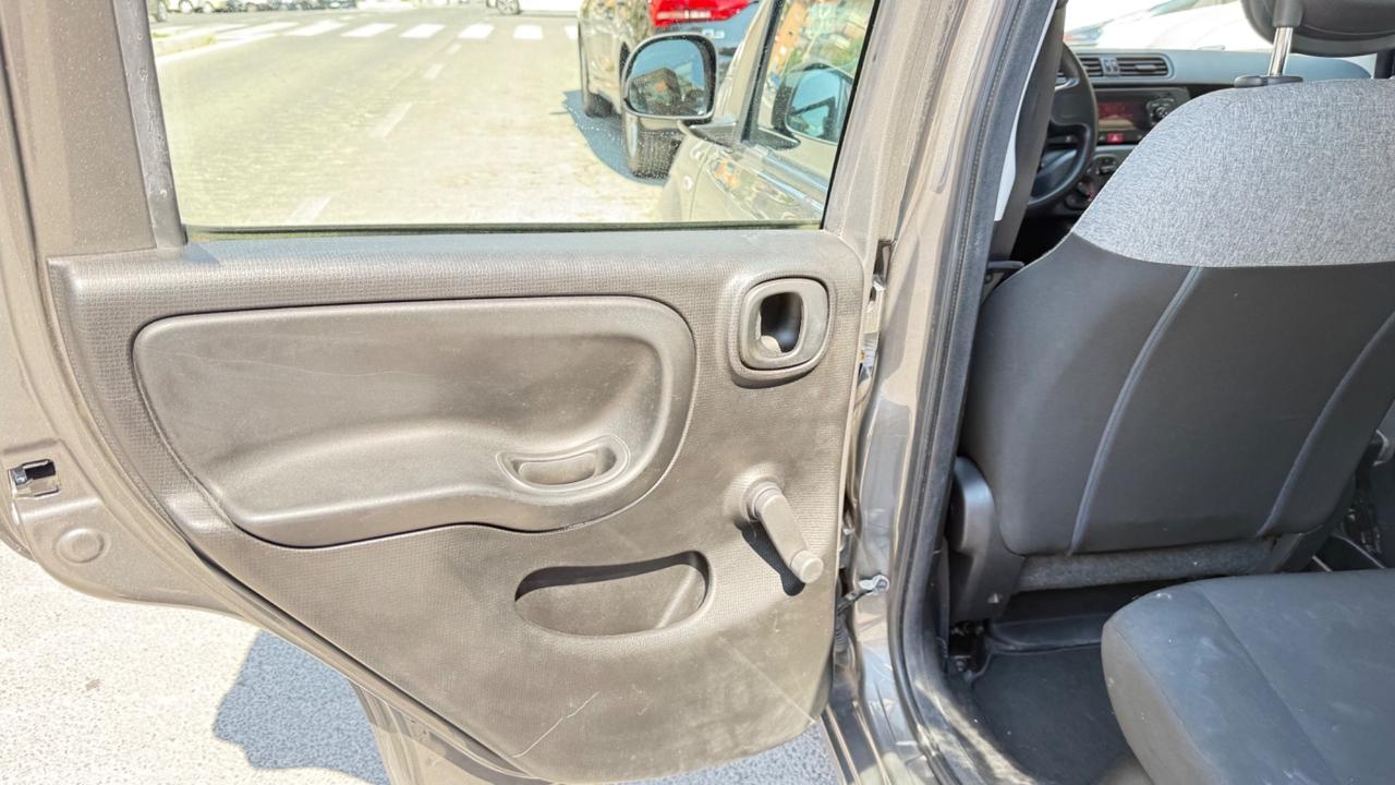 Fiat Panda 1.0 FireFly S&S Hybrid City Life LED PDC