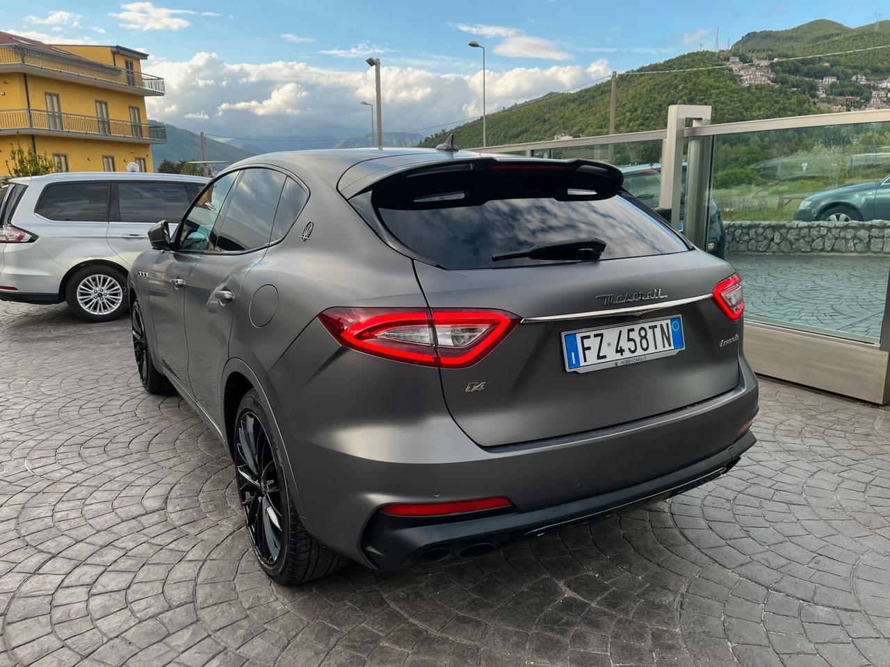 Maserati Levante 3.0 V6 DS 250cv GranSport Q4 auto Grigio Lava Opaco