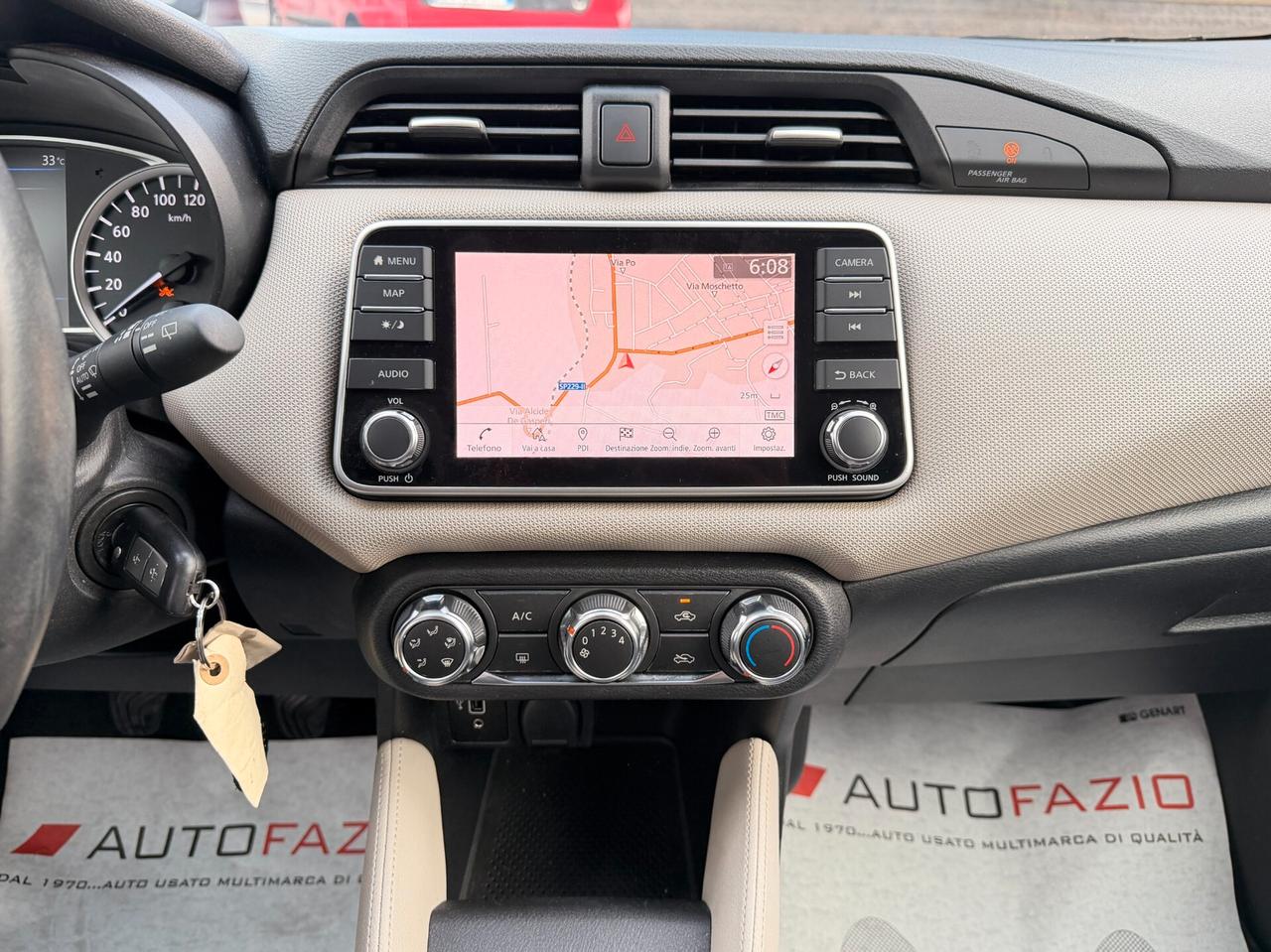 Nissan Micra IG-T 100 5 porte N-Connecta