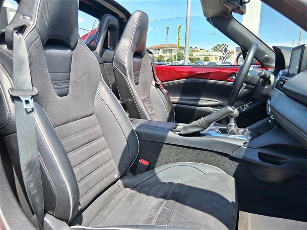 Mazda MX-5 RF 2.0 Skyactiv-G Exceed