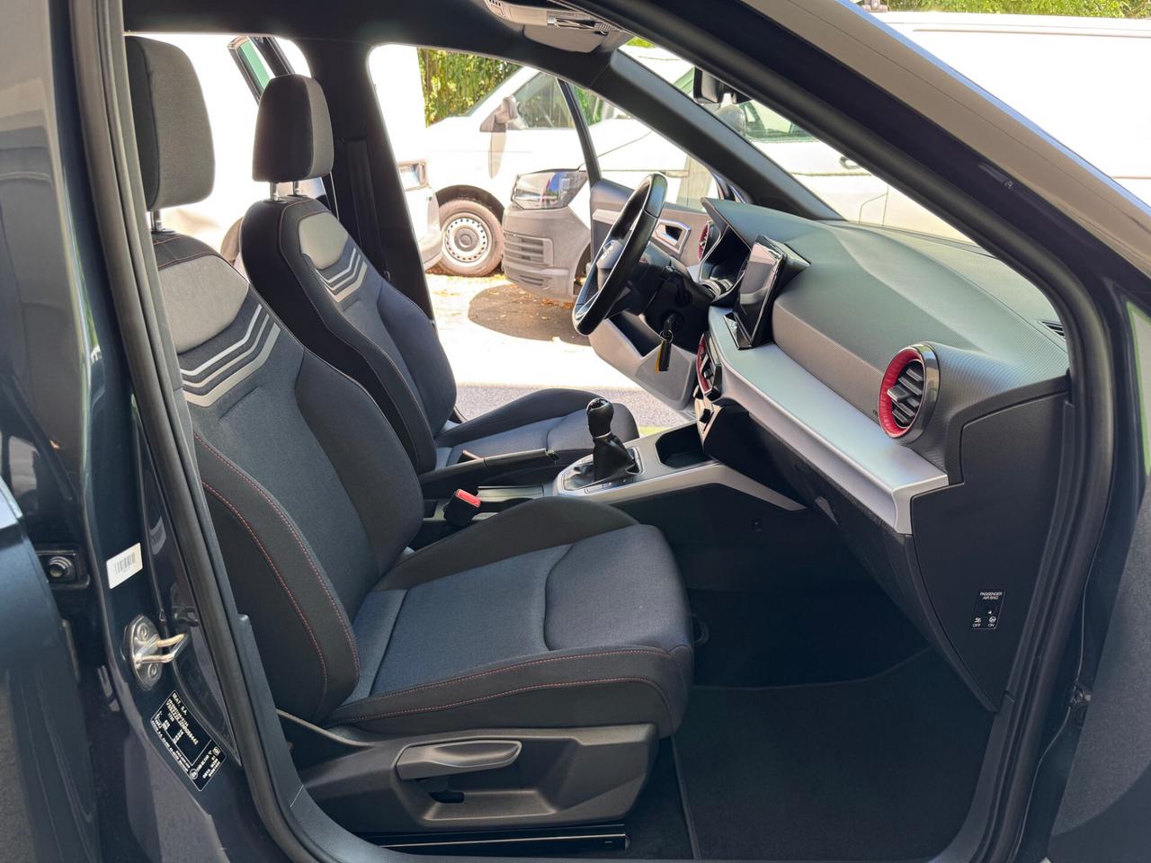 Seat Arona 1.0 TGI FR FULL LED GARANZIA 24 MESI