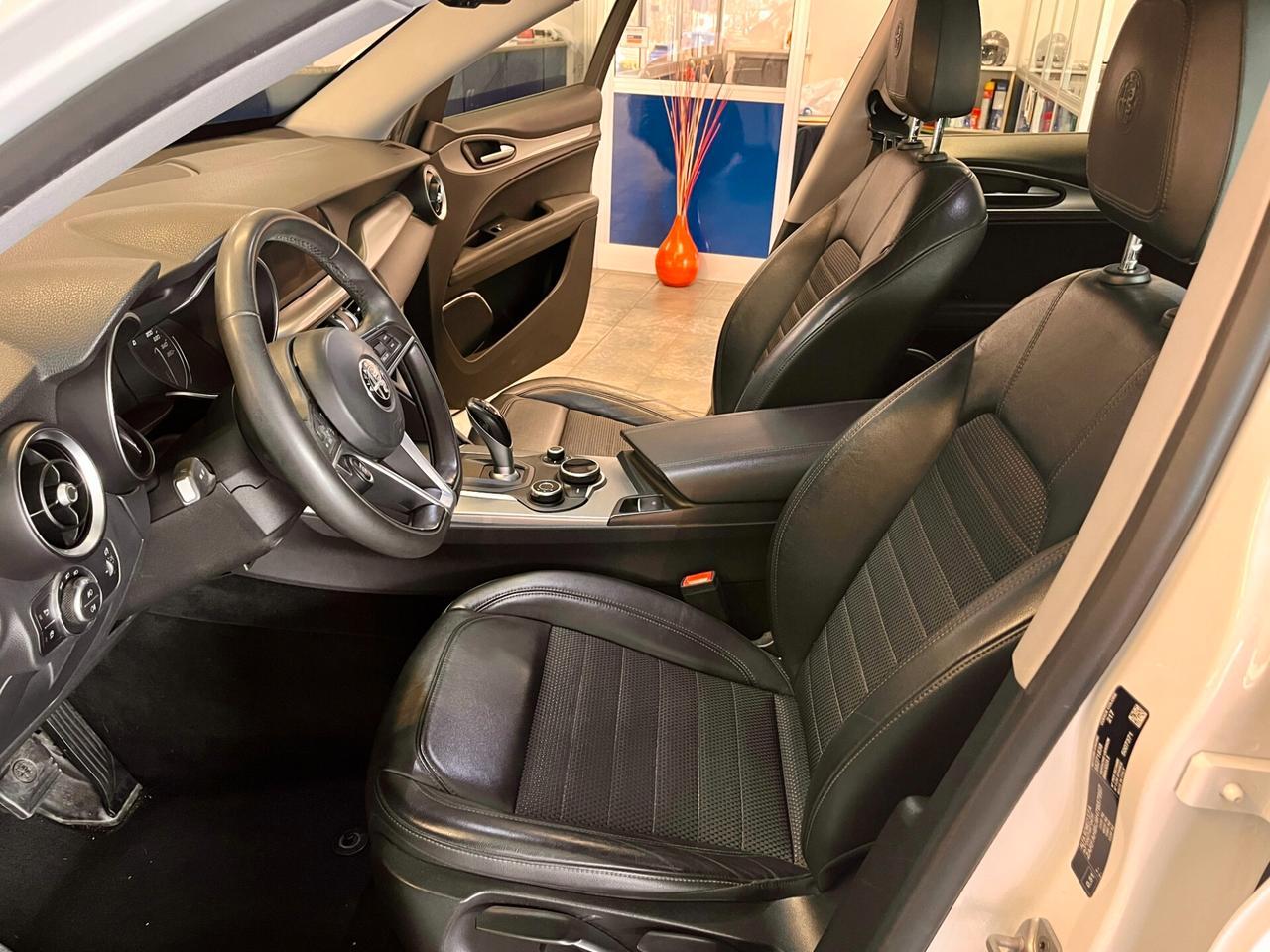 Alfa Romeo Stelvio 2.2 Turbodiesel 210 CV AT8 Q4 Super