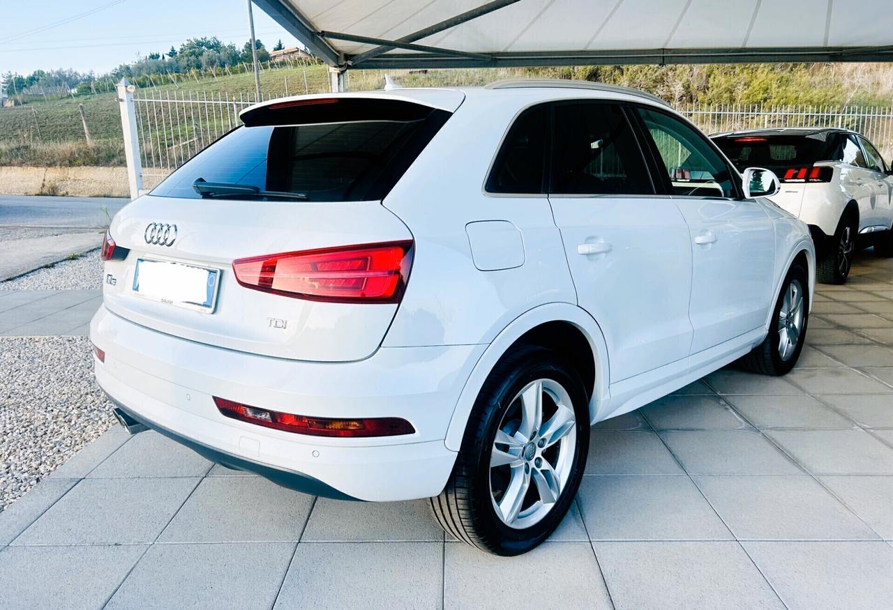 Audi Q3 2.0 TDI 150 CV Sport