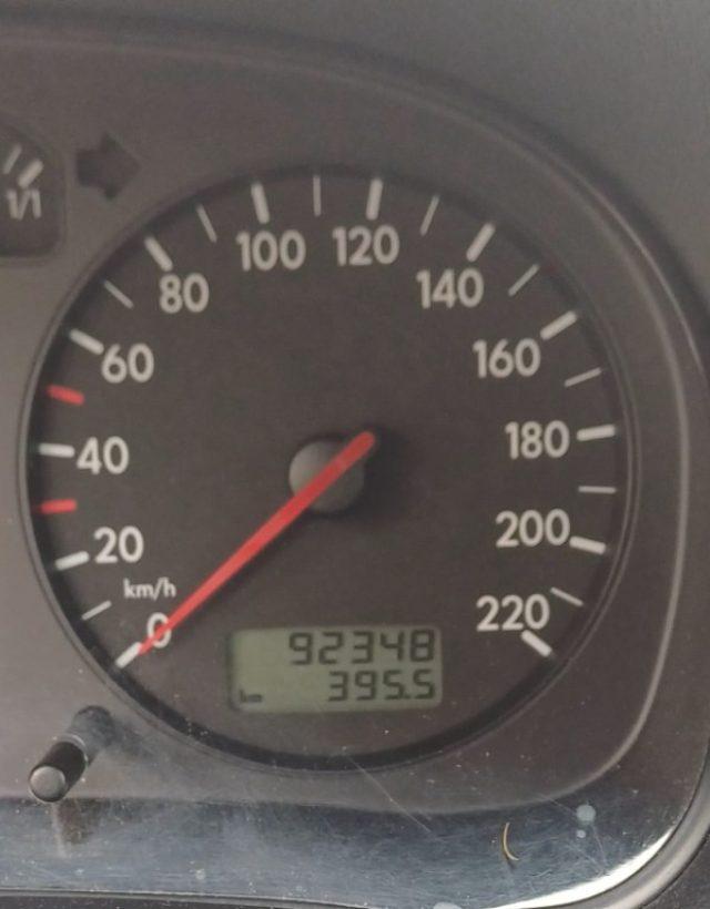 VOLKSWAGEN Golf 1.4 16V cat 3 porte