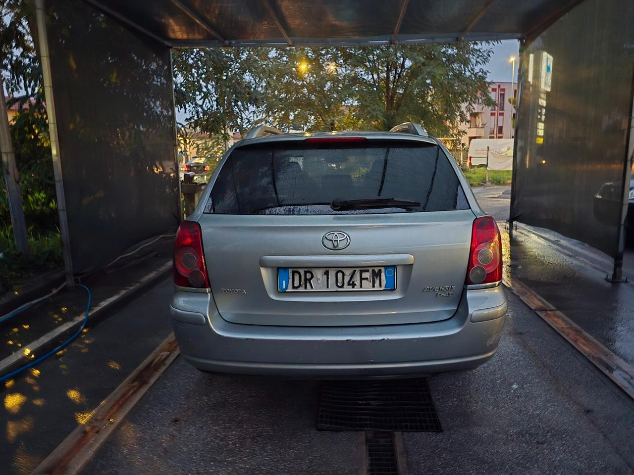 Toyota Avensis 2.2 D-4D 16V Station Wagon