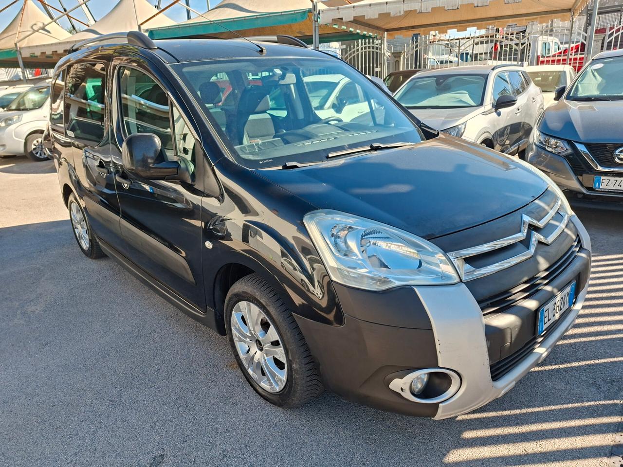 Citroen Berlingo 1.6 HDi 90CV XTR Theatre 2012 full