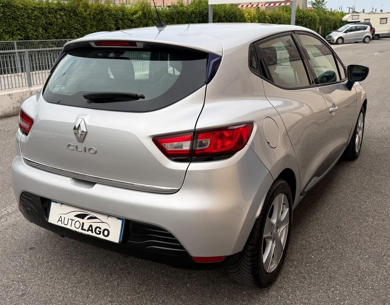 Renault Clio 1.2 75CV 5 porte Zen