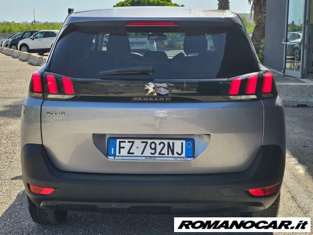 PEUGEOT 5008 BlueHDi 130 EAT8 Business NAVY 5P