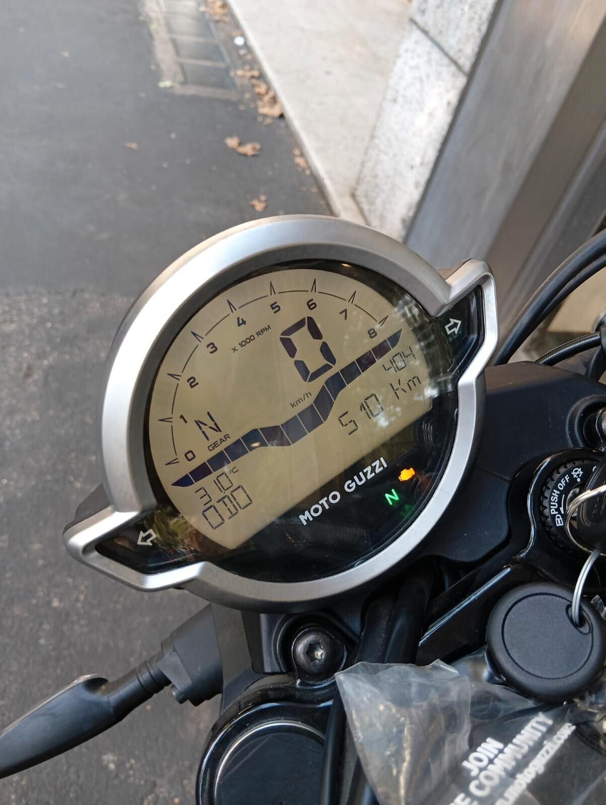 Moto Guzzi V7 IV STONE ABS E5