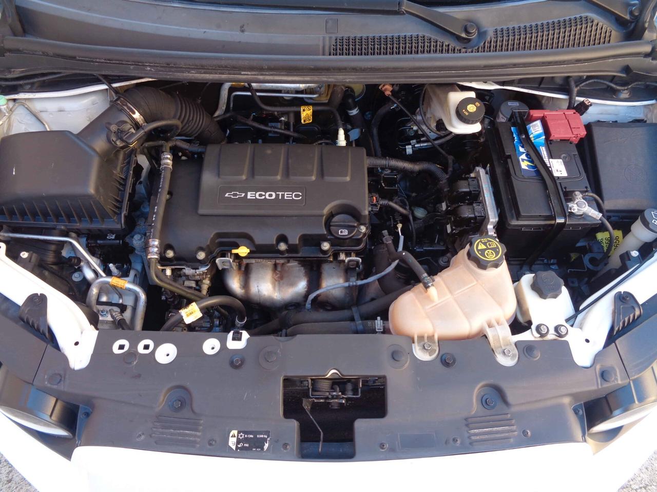 Chevrolet Aveo 1.2 70CV 5 porte (Neopatentati)