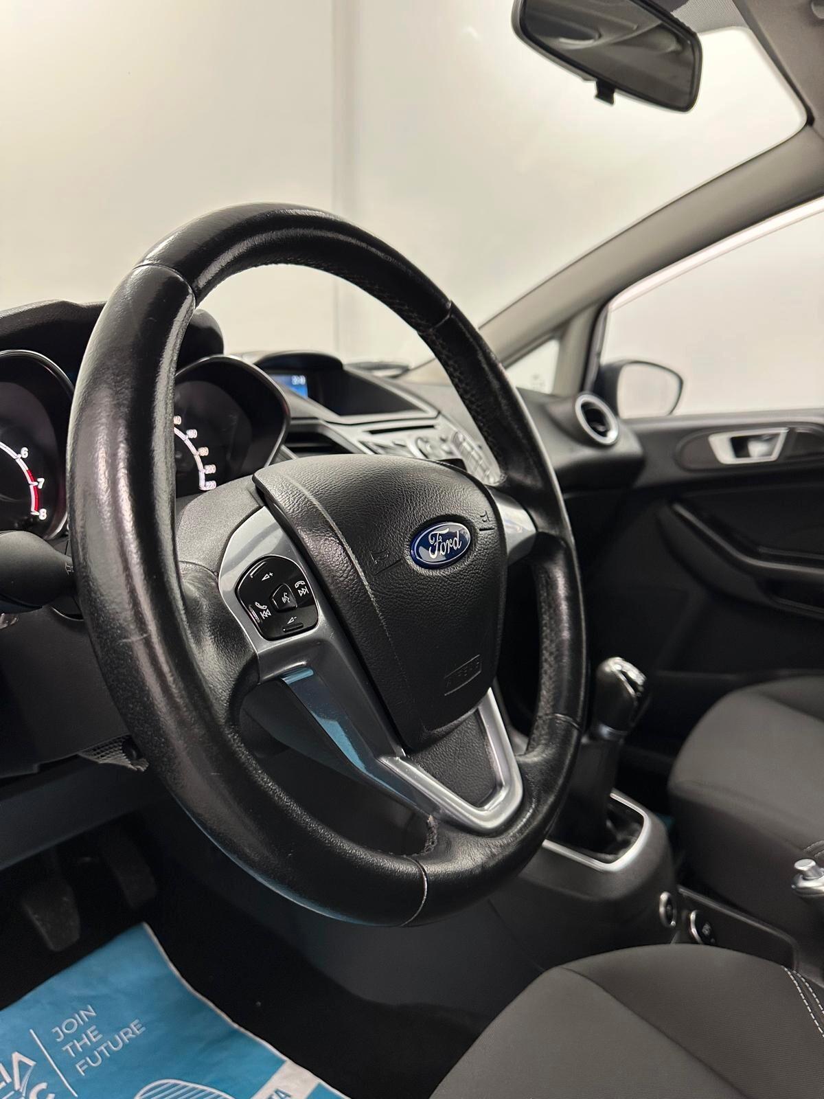 Ford Fiesta 1.4 5 porte Bz.- GPL Business - Unico proprietario