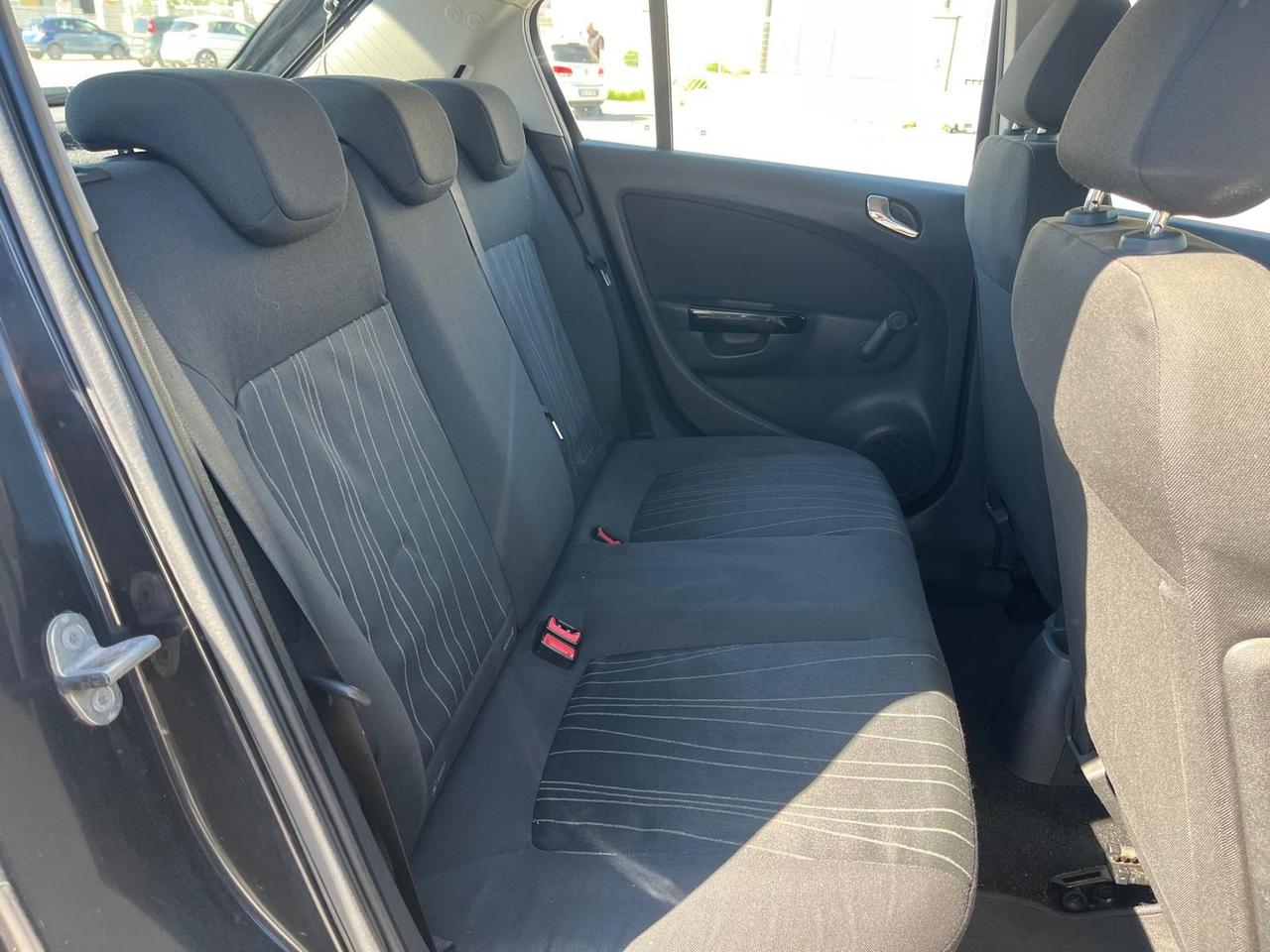 Opel Corsa 1.3 CDTI Club 141000 KM