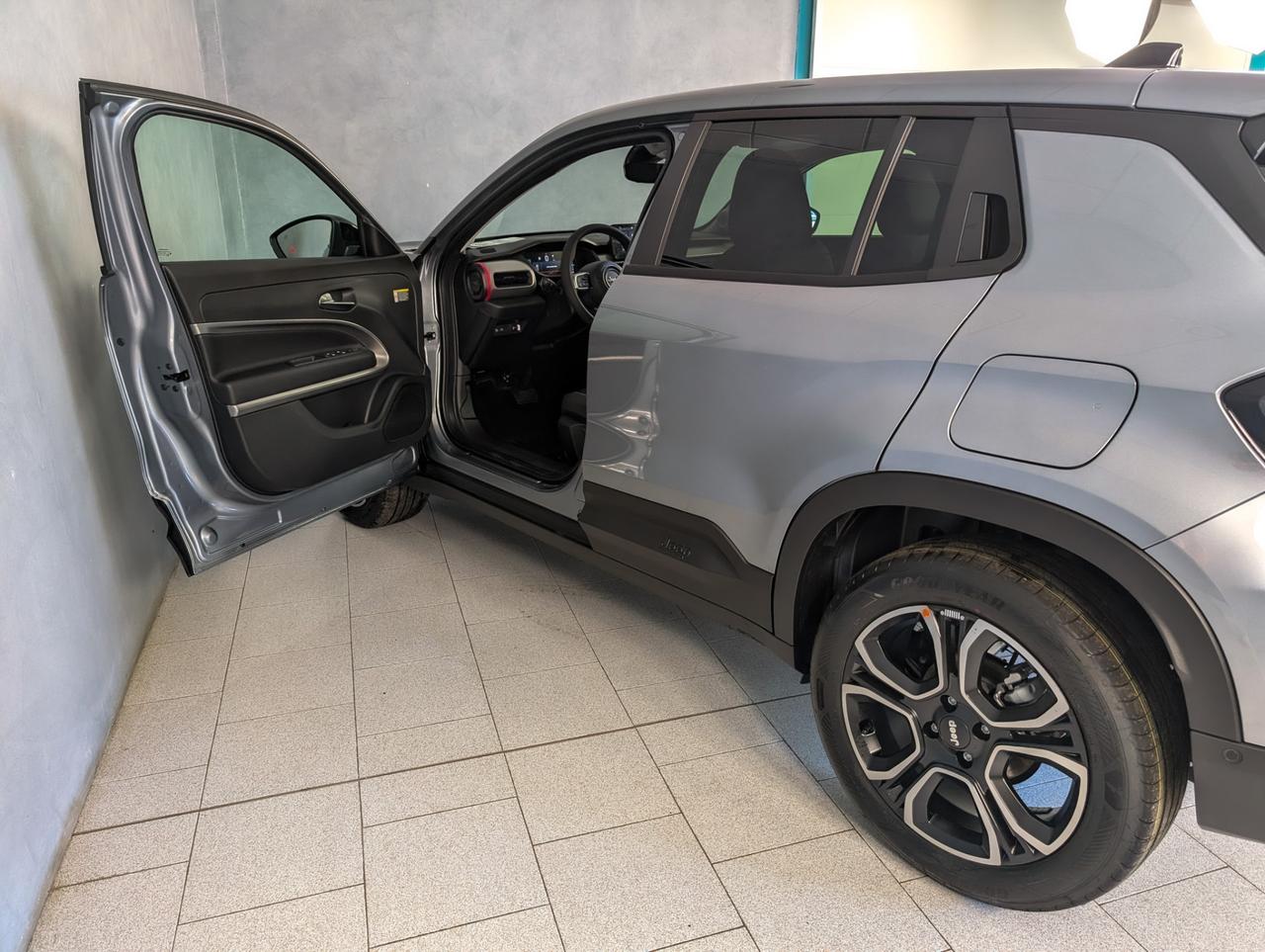 Jeep Avenger 1.2 Turbo E-Hybrid 110cv eDCT6 Summit