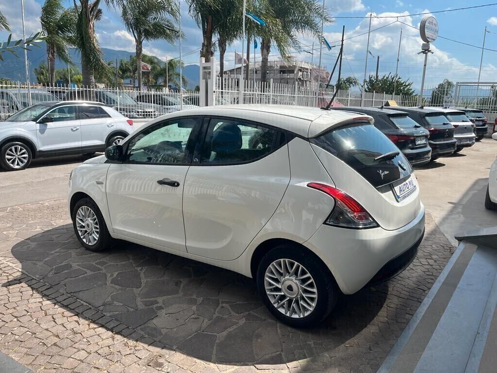 Lancia Ypsilon 1.2 69 CV 5 porte S&S Gold BONUS GPL