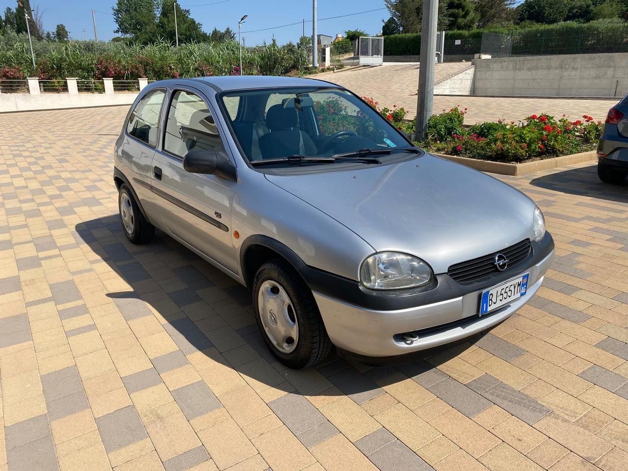 Opel Corsa 1.0i 12V cat 3 porte