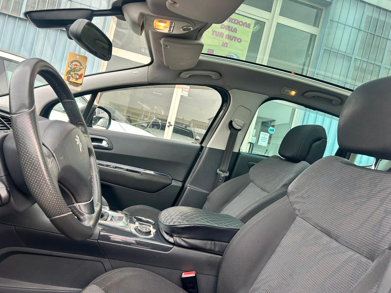 Peugeot 3008 1.6 HDi X NEOPATENTATI 2011