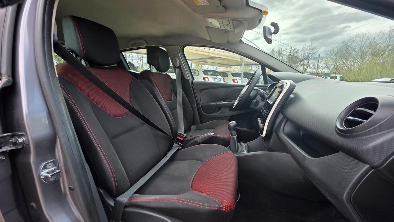 Renault Clio 1.2 75CV GPL 5 porte Costume National