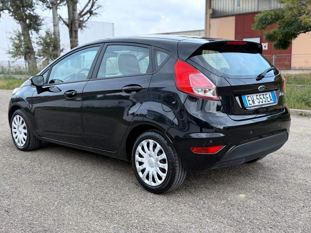 Ford Fiesta 1.5 TDCi 75CV 5 porte