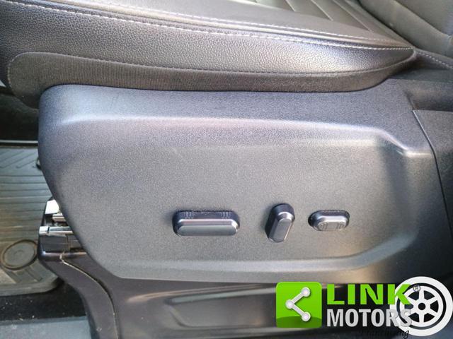 FORD Transit Custom 320 2.0 TDCi 170 PC Combi Trend