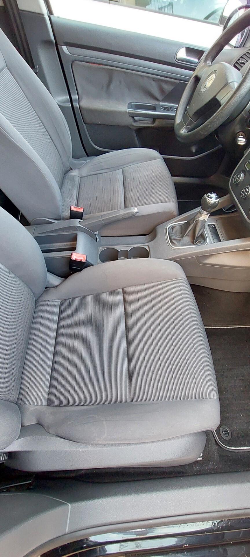 GOLF 1,9 TURBODIESEL 105 CV X NEOPATENTATI COMFORTLINE LEGA GOMME NUOVE IMPECCABILE