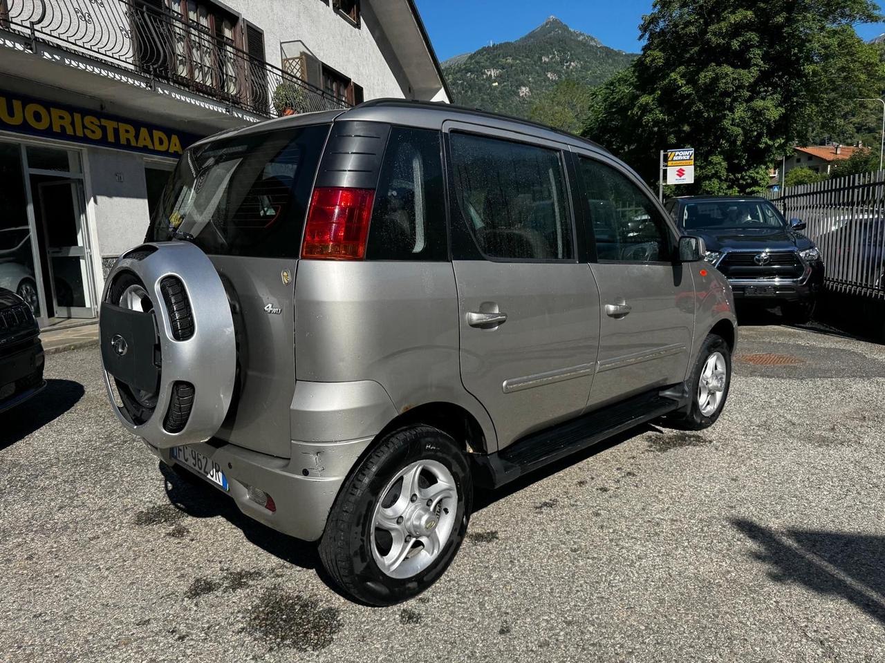 Mahindra Quanto C8 2.2 4WD N1