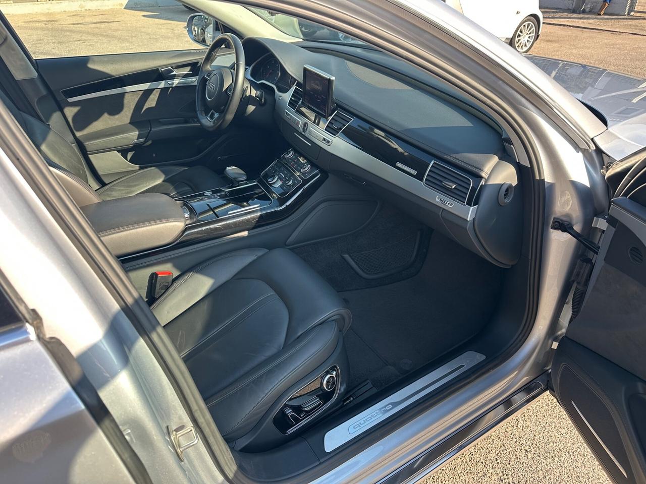 Audi A8 3.0 TDI 262 CV quattro tiptronic