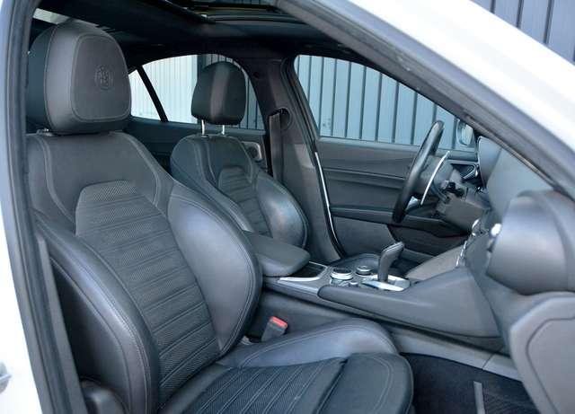 Alfa Romeo Giulia 2.2 t Veloce Q4 210 cv auto * DOPPIO TETTO *