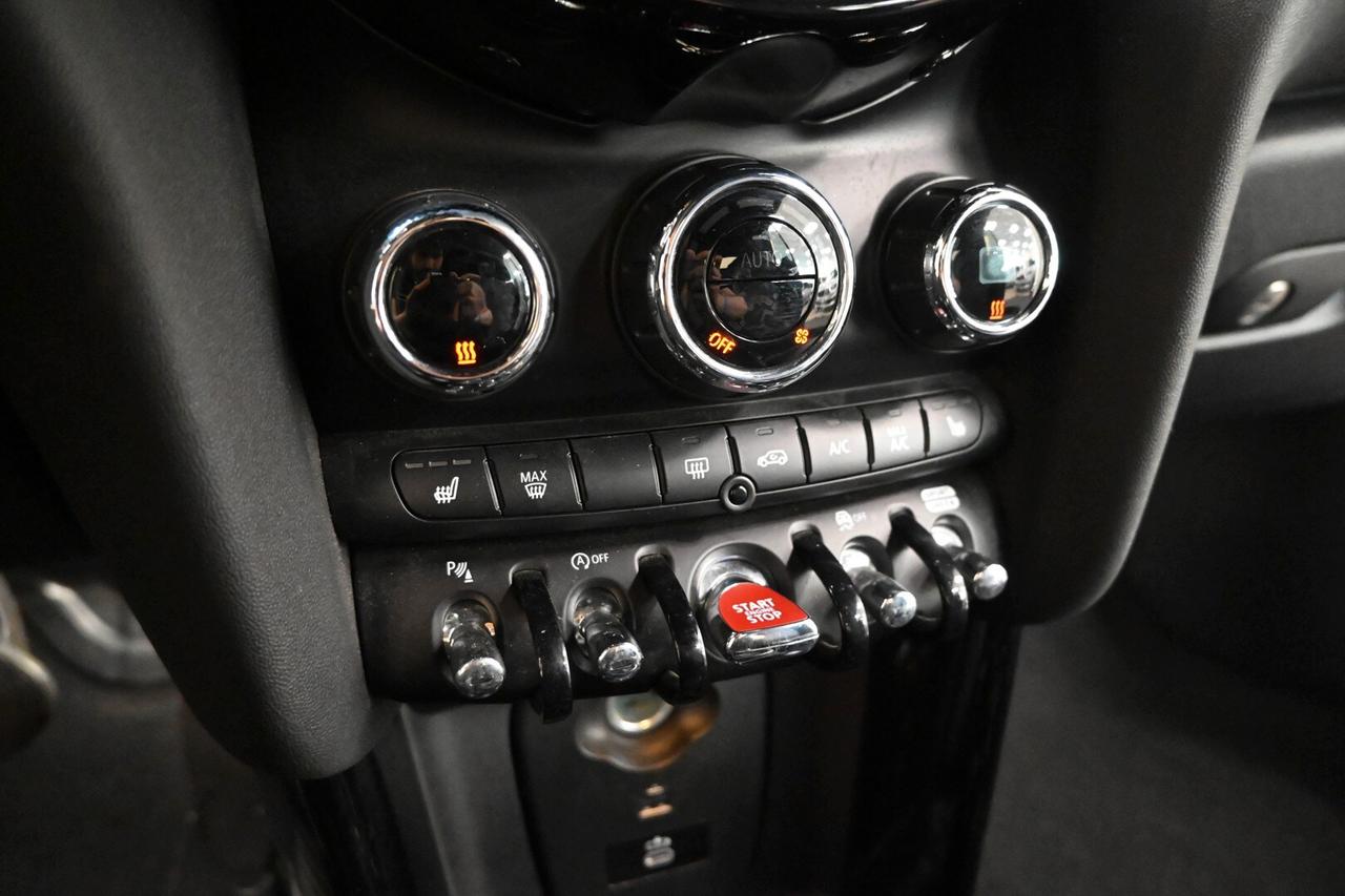 MINI Mini Cabrio (F57) Mini 1.5 Cooper Yours ...