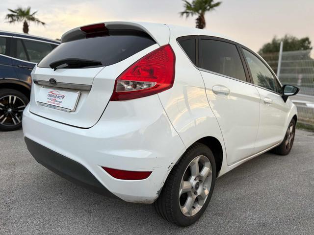 FORD Fiesta 1.2 82 CV 5 porte Titanium