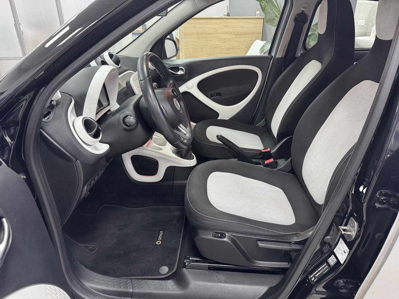 Smart ForFour 70 1.0 Passion