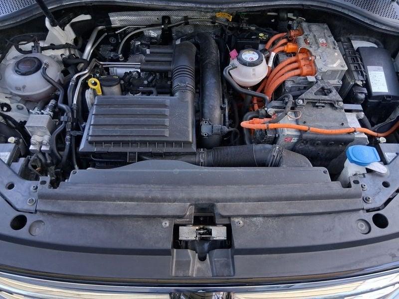 Volkswagen Tiguan 1.4 TSI eHYBRID R-Line DSG