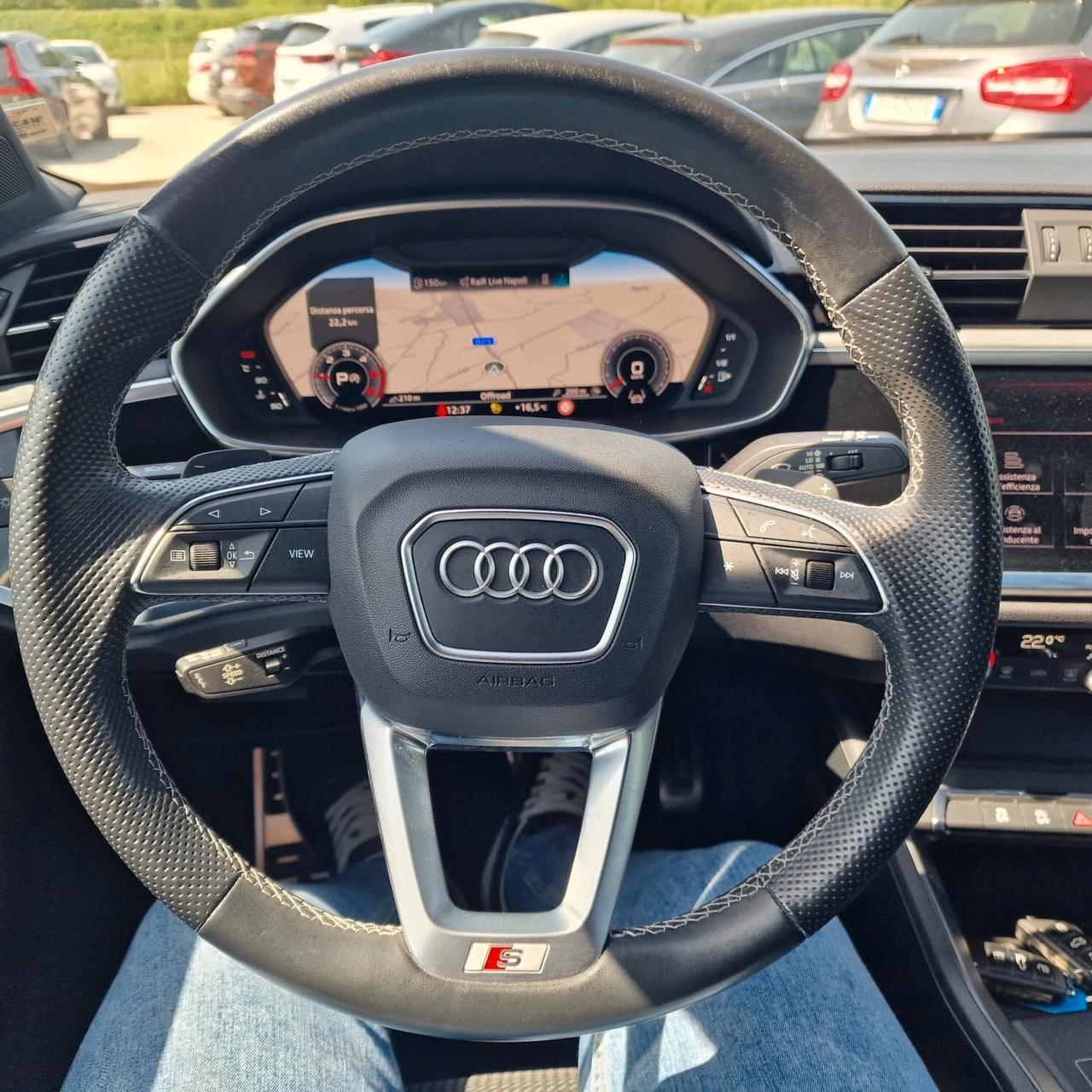 Audi Q3 SPB 35 TDI quattro S tronic line edition impeccabile UNICO PROPRIETARIO