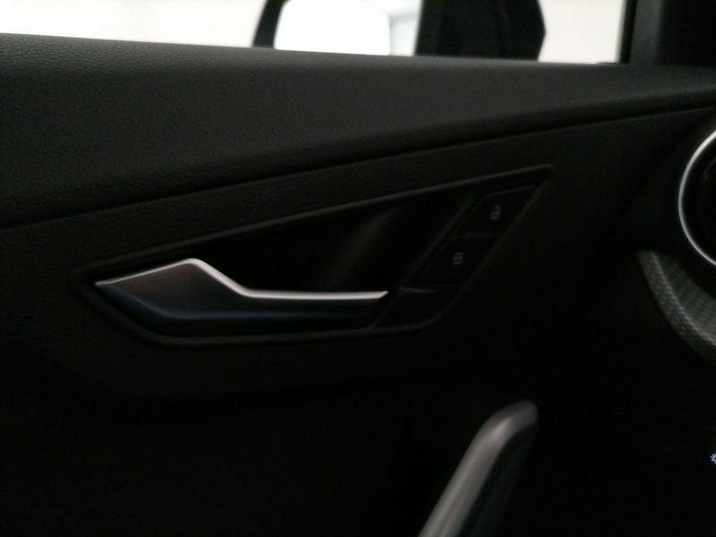 Audi Q2 35 1.5 tfsi Admired