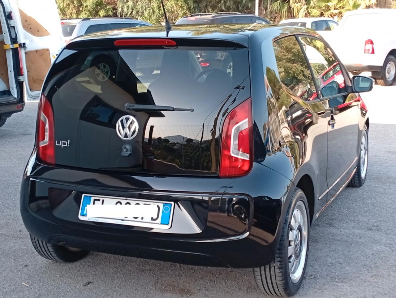 Volkswagen up! 1.0 75 CV 3p. high