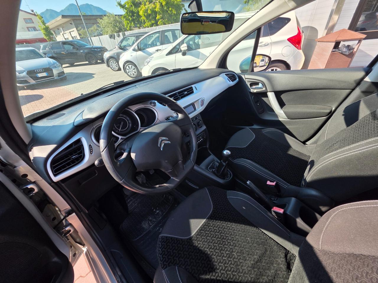 Citroen C3 1.4 Exclusive perfetta è garantita 12 mesi