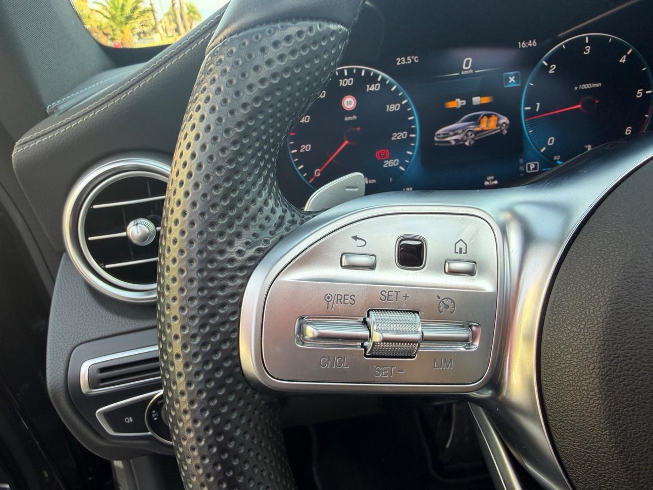 Mercedes-benz C 300 d Auto Coupé Premium Plus