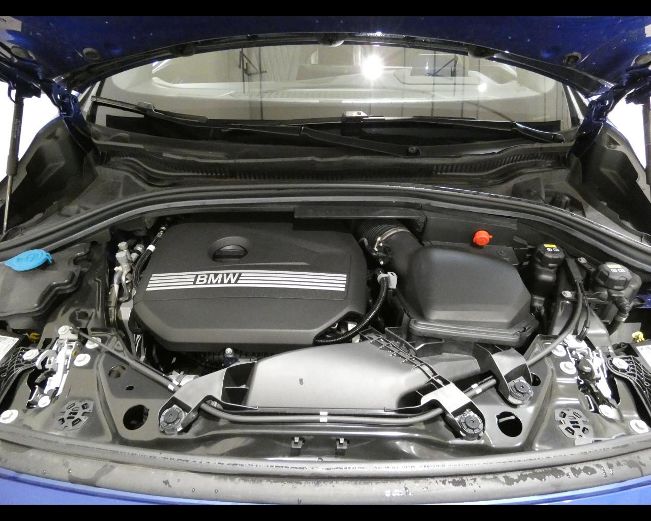 BMW Serie 2 A.T. (U06) - 220i 48V Active Tourer Msport