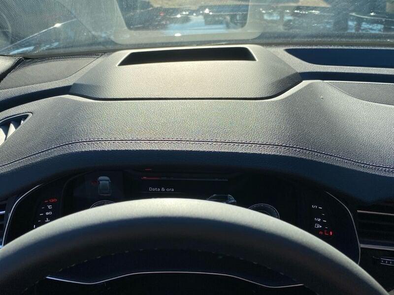 Audi Q8 TDI 210kW quattro tip. S Line Edition 286 CV