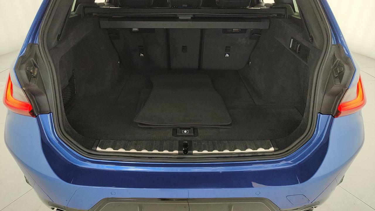 BMW Serie 3 G21 2022 Touring - 320d Touring mhev 48V xdrive MSport auto