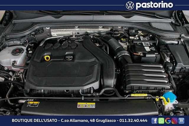 Volkswagen Golf 1.5 ETSI EVO ACT STYLE DSG 150CV - Navigatore