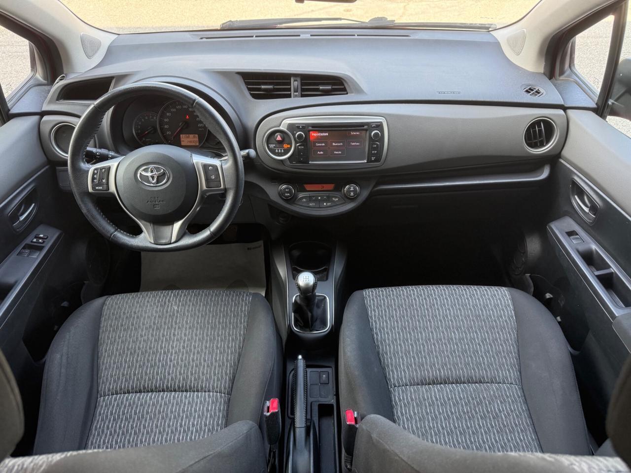 Toyota Yaris 1.0 5 porte Lounge