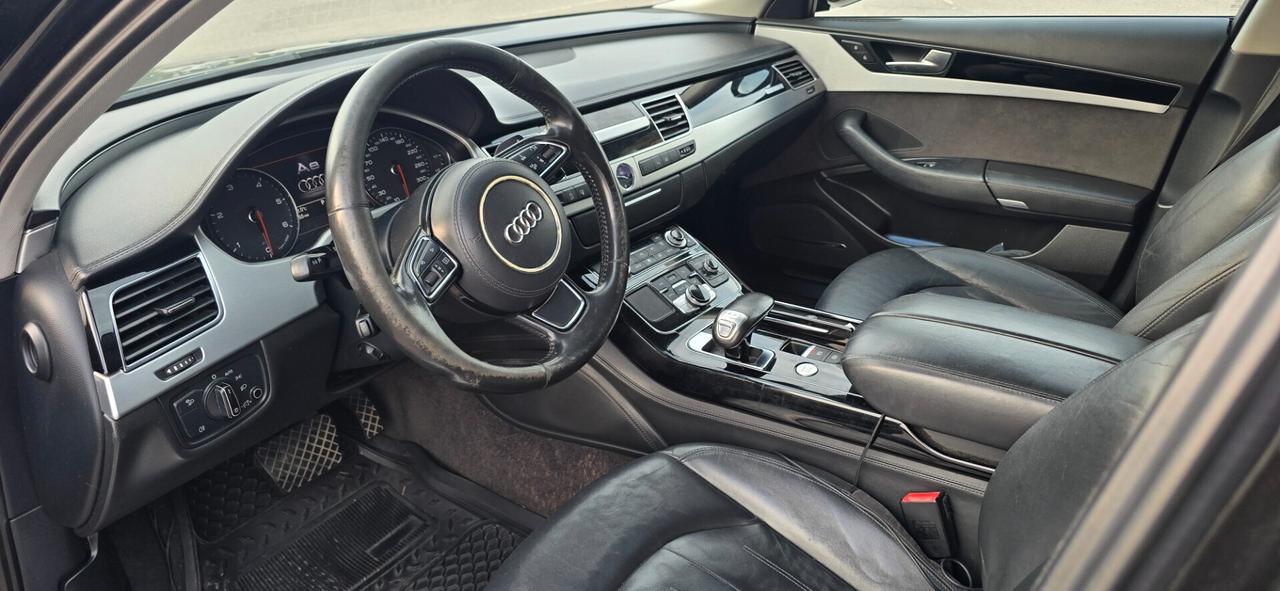 Audi A8 3.0 TDI 250 CV quattro tiptronic