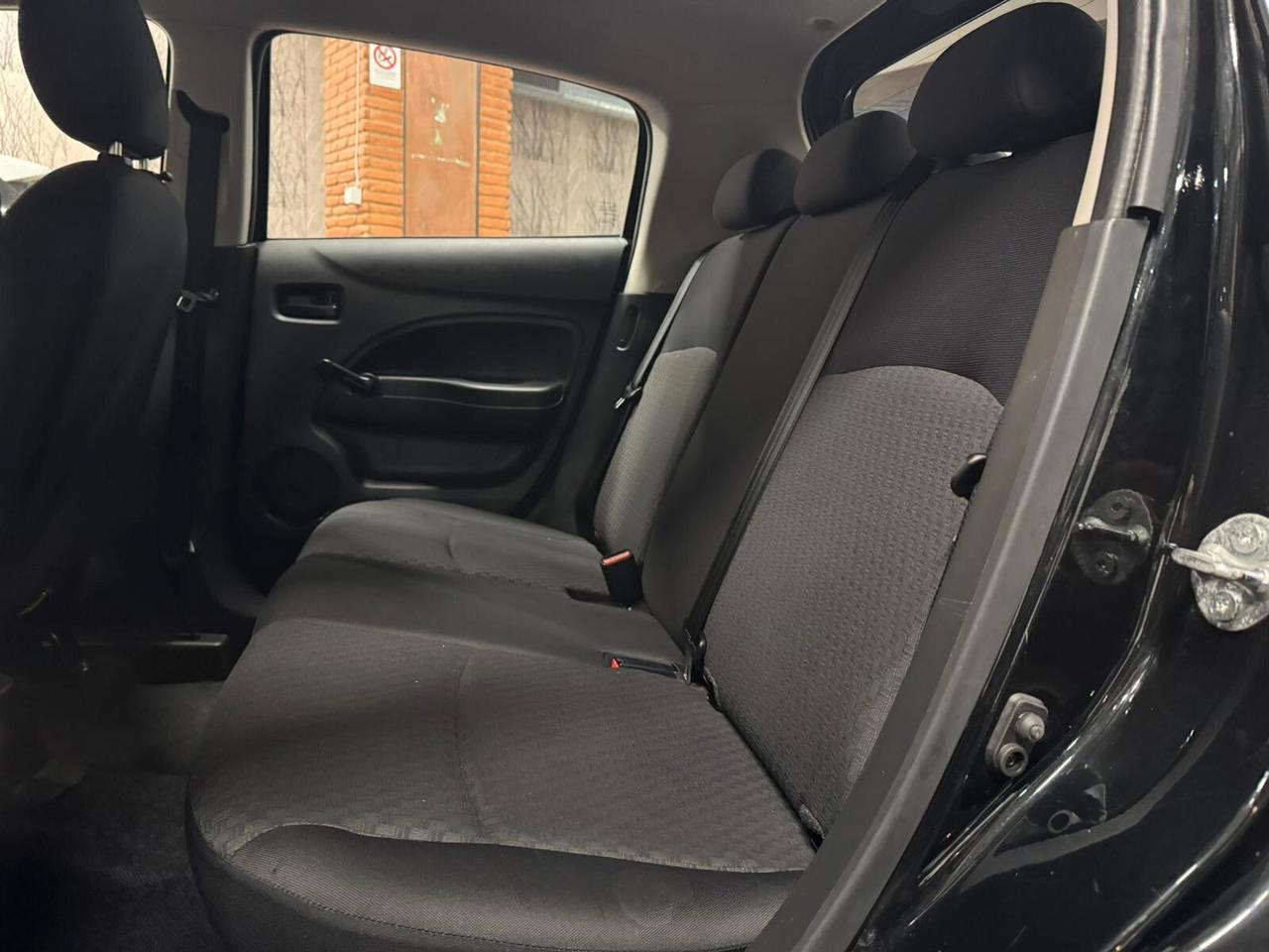 Mitsubishi Space Star 1.0 Invite